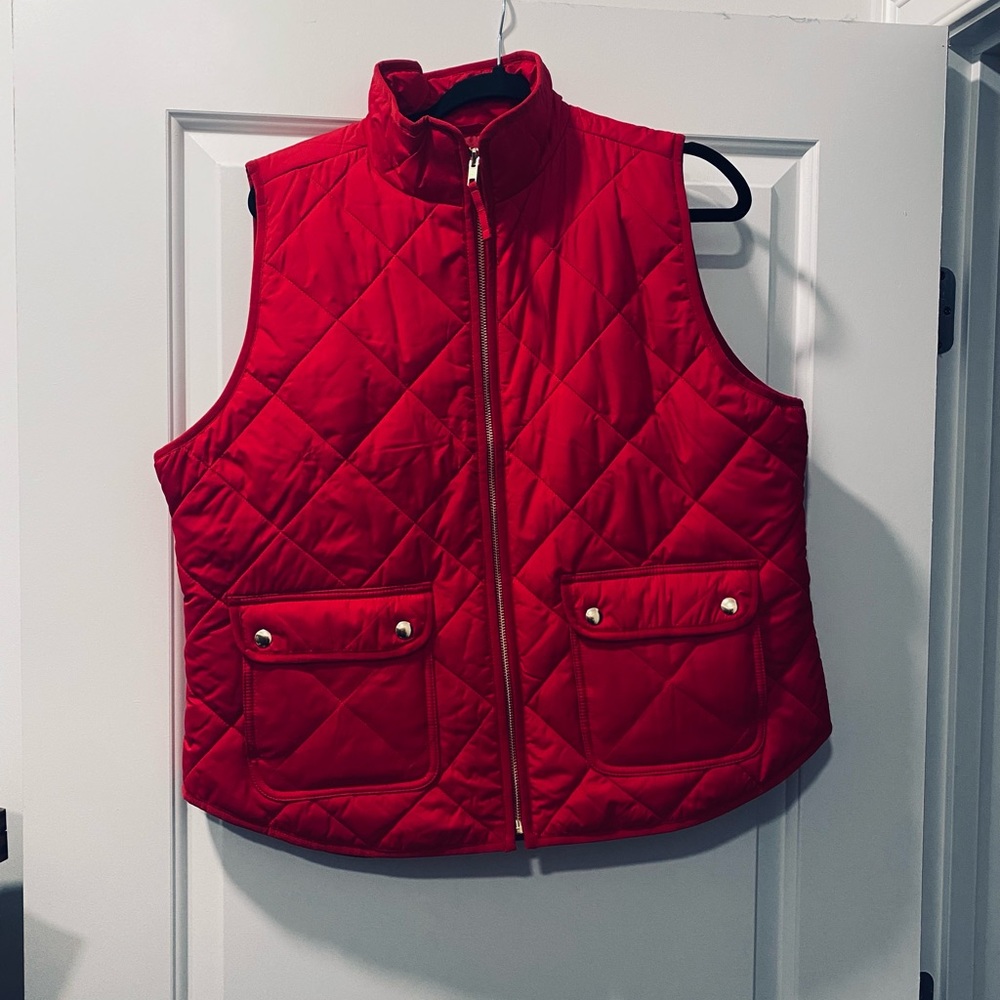 J Crew Puffer Vest with Snap Pockets